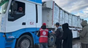 الهلال الأحمر المصري يوزع أكثر من 9 آلاف طن مساعدات و15 ألف خيمة لتخفيف آثار الأزمات 1